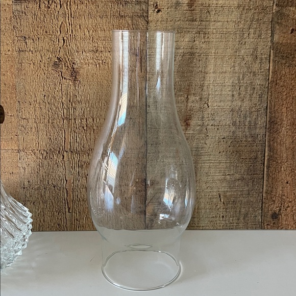 Lamplight Farms Oil Lamp - Picture 7 of 8